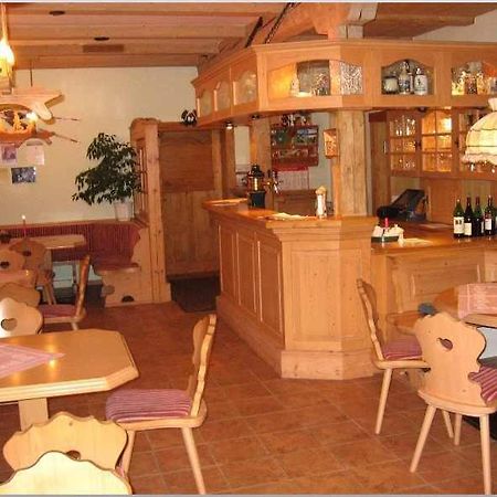 Gasthof-Pension Rotes Haus كورورت اوبرويسنثا المظهر الخارجي الصورة