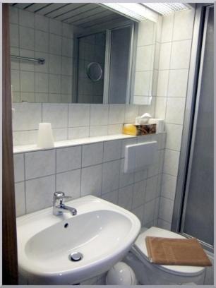 Gasthof-Pension Rotes Haus كورورت اوبرويسنثا الغرفة الصورة